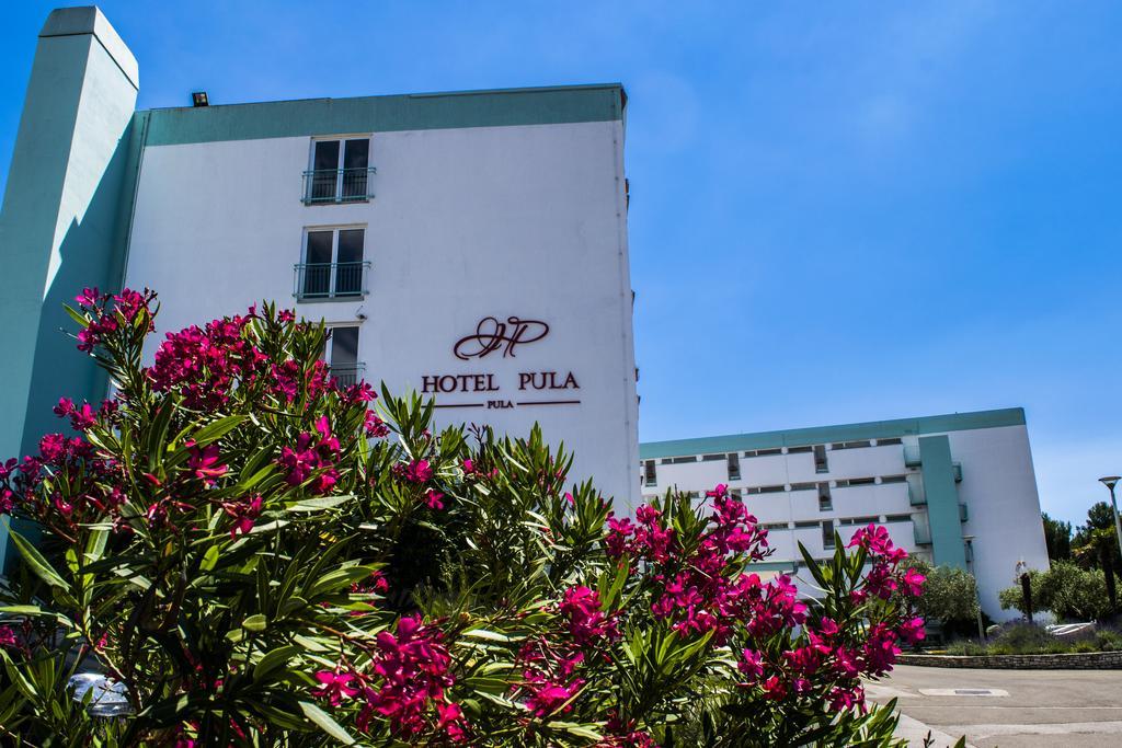 Hotel Pula Exterior foto